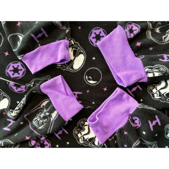 Star Wars Pajamas Girl Sz 10/12 Darth Vader Fleece 1 pc Sleep Black Purple - Picture 6 of 6